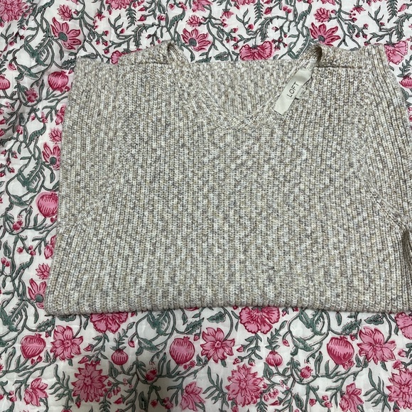 Loft Sweater Tank - Picture 2 of 4